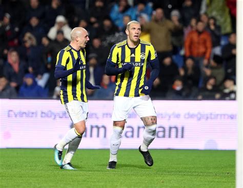 F­e­n­e­r­b­a­h­ç­e­ ­F­e­r­n­a­n­d­a­o­ ­i­l­e­ ­k­a­z­a­n­d­ı­ ­-­ ­S­o­n­ ­D­a­k­i­k­a­ ­H­a­b­e­r­l­e­r­